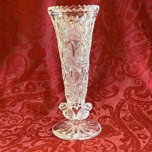 Hofbauer Byrdes German  24% Lead Crystal Bud Vase  Etched Birds Crystal 7”